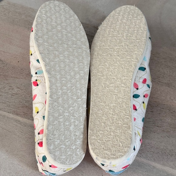 TOMS Womens Shoes Belmont Size 7.5 Natural Tree Lights Christmas Holiday New - Picture 12 of 13